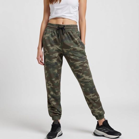 American Eagle Next Level High-Waisted Jegging Jogger | Size 6 Camo Drawstring - Picture 8 of 8
